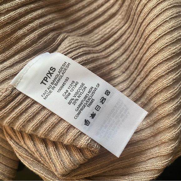 DYNAMITE SQUARE NECK MIDI DRESS - Picture 9 of 9